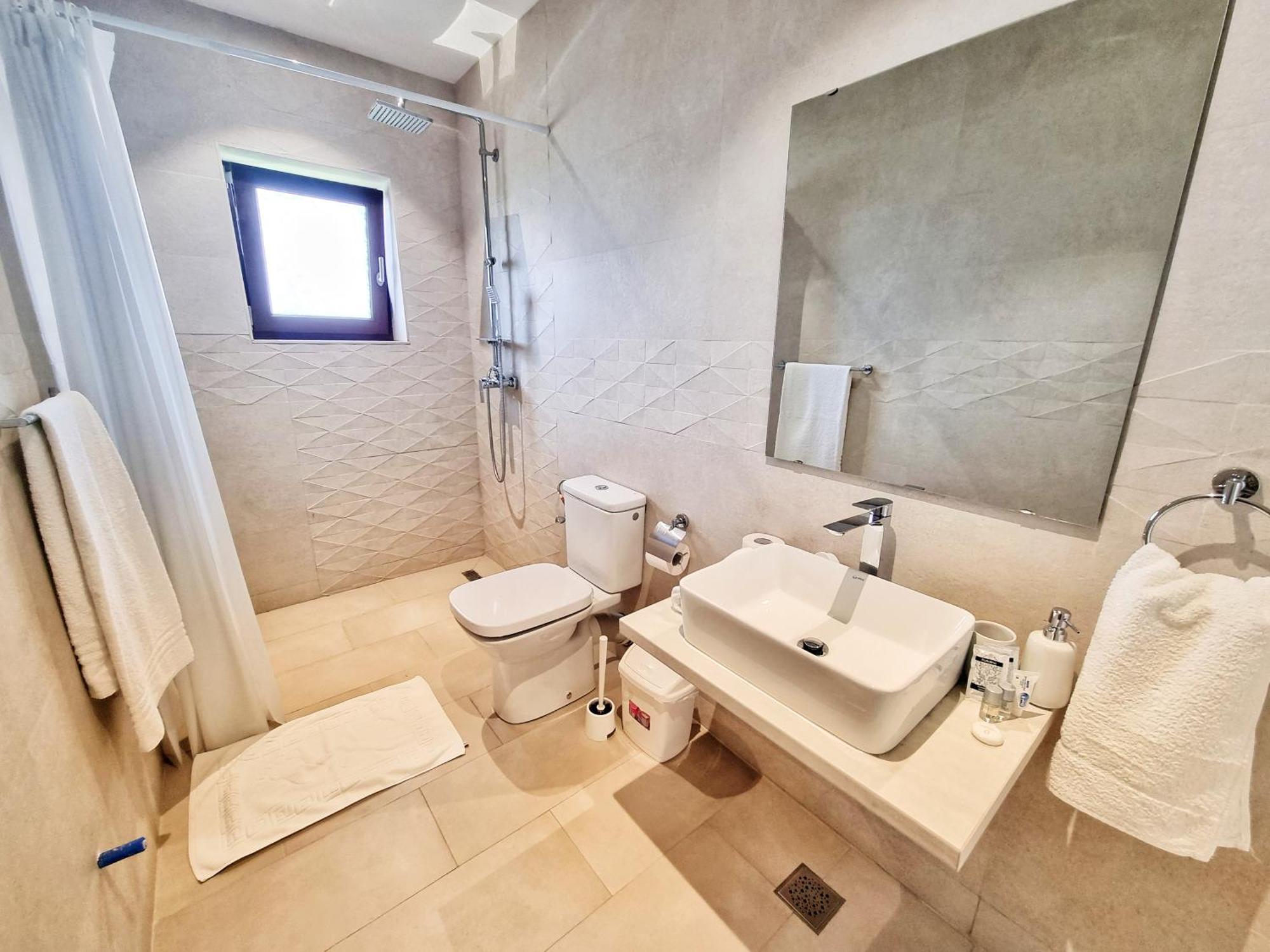 Casa Cochilia - Camera Privata In Localitatea Tuzla Eksteriør billede