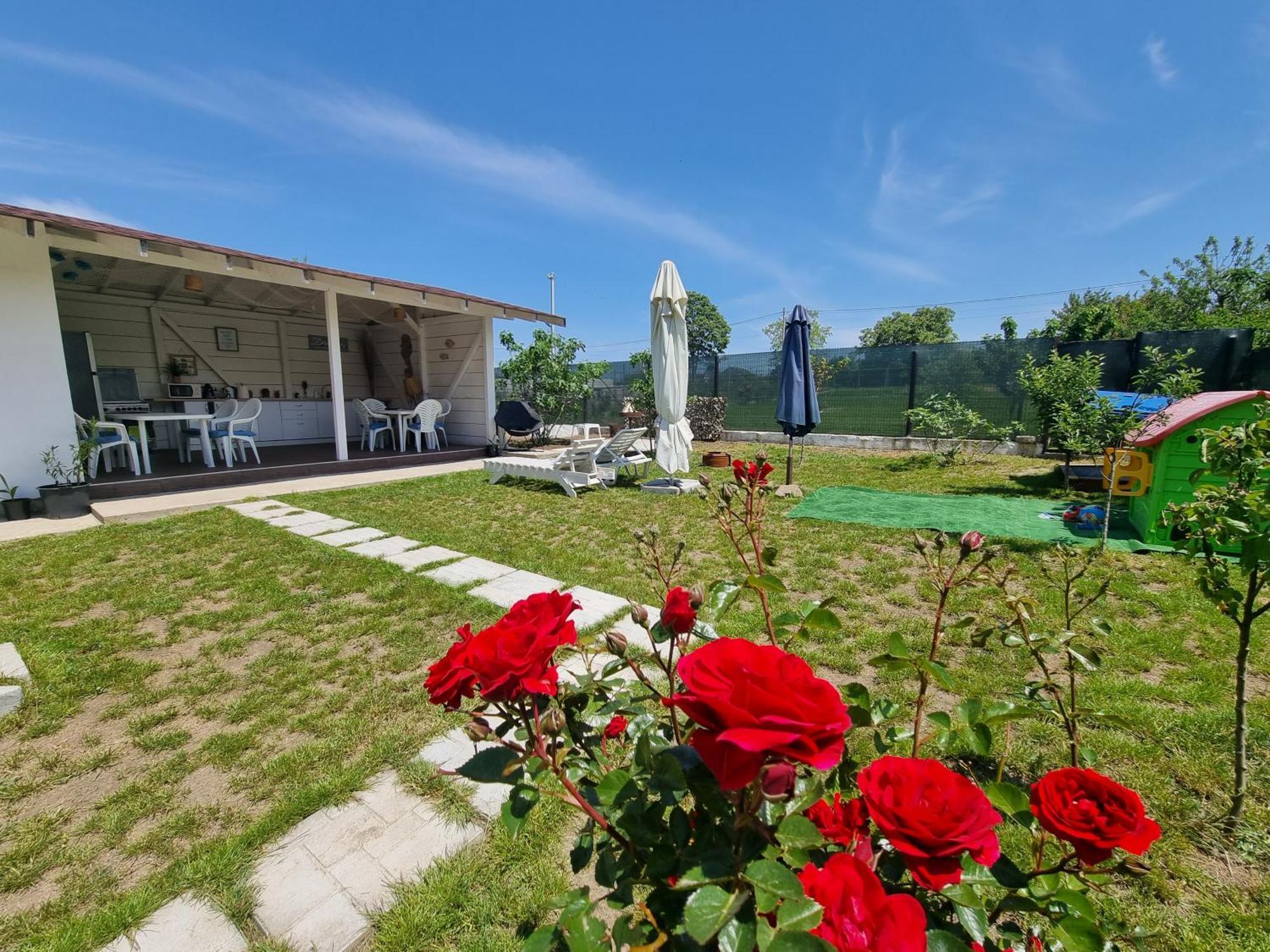 Casa Cochilia - Camera Privata In Localitatea Tuzla Eksteriør billede
